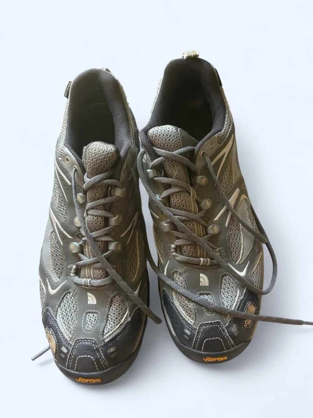 2000s The North Face Men's Hedgehog Trek Trail Hiking Boots with Vibram